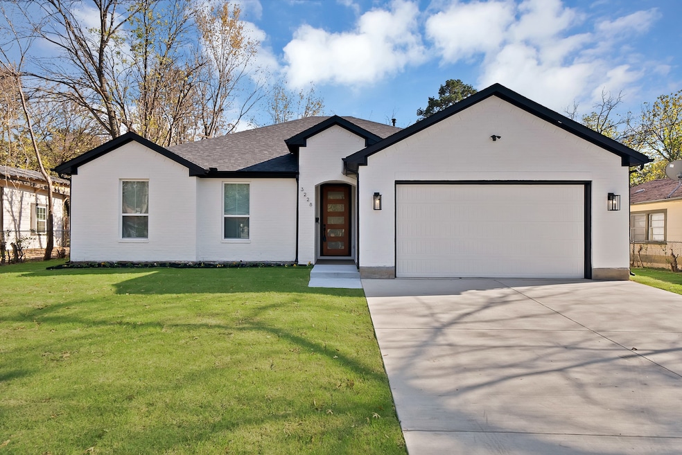 3228 Reed Ln, Dallas, TX 75215 - photo 1