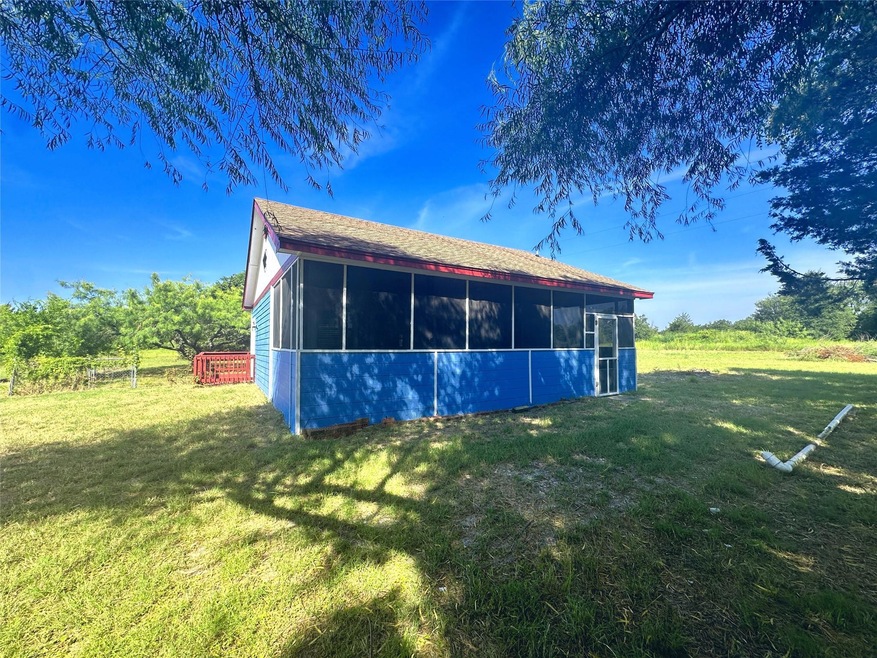 1910 SE County Road 2230, Corsicana, TX 75109 - photo 1