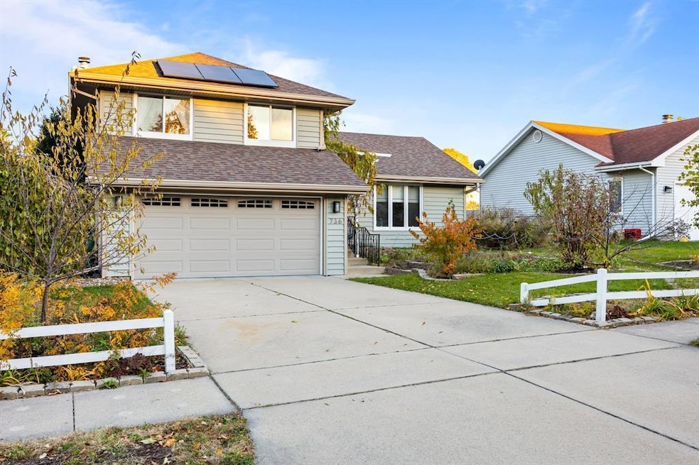 For Sale $329,900 • Co-Listing Agent