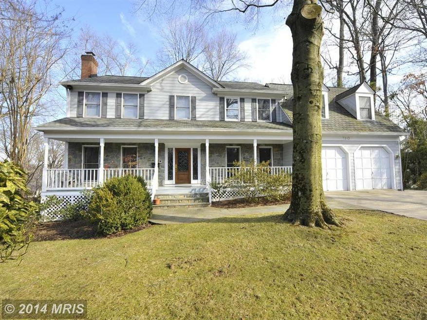 7313 Pomander Ln, Chevy Chase, MD 20815 - photo 1