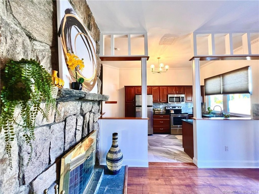 5 Hundley Ct unit 1D, Stamford, CT 06902 - photo 1