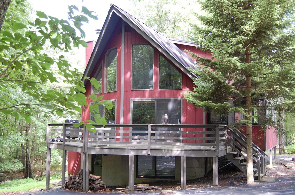 101 Buckboard Ln, Hawley, PA 18428 - photo 1