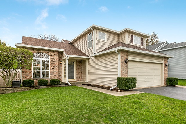 2051 Spice Cir, Naperville, IL 60565 - photo 1