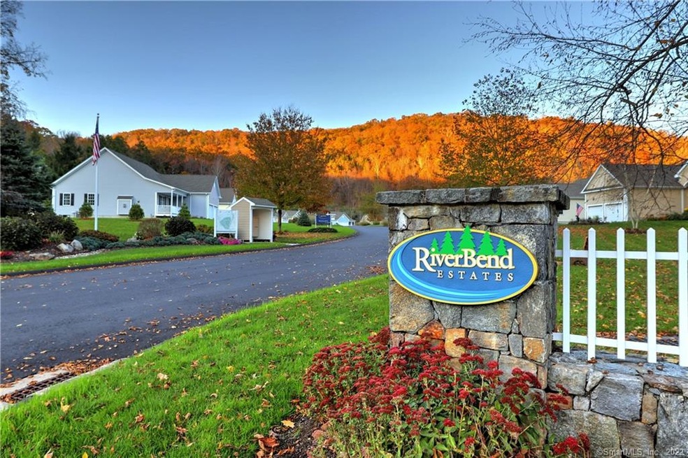 1 Riverbend Dr, Oxford, CT 06478 - photo 1