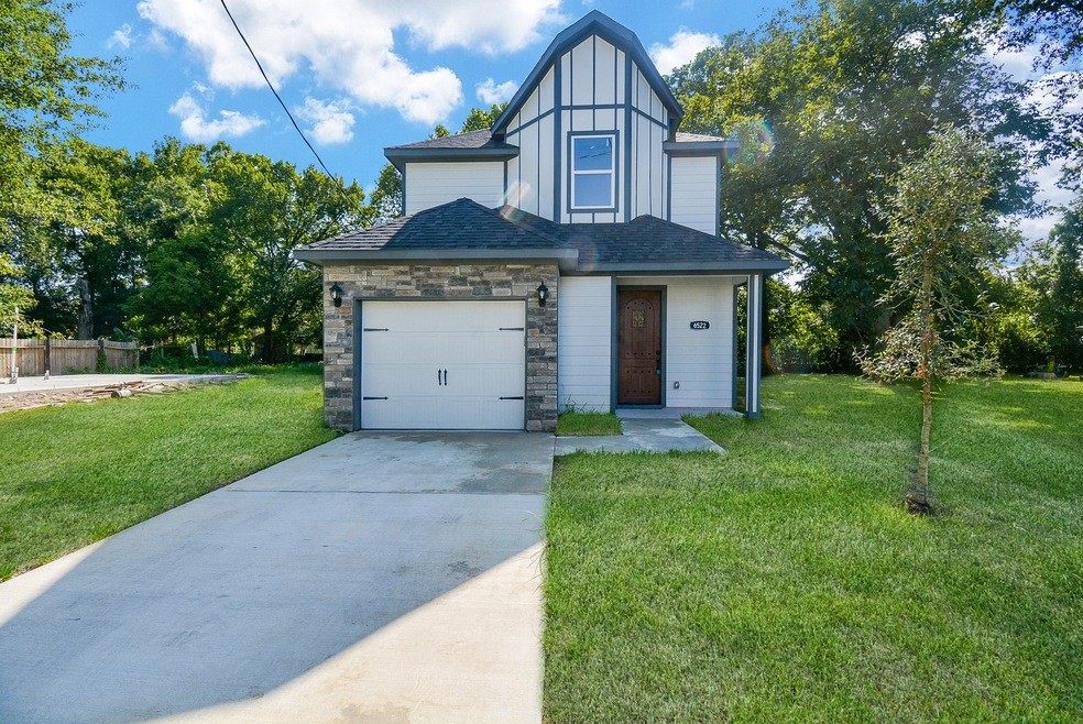 6522 Apollo St, Houston, TX 77091 - photo 1