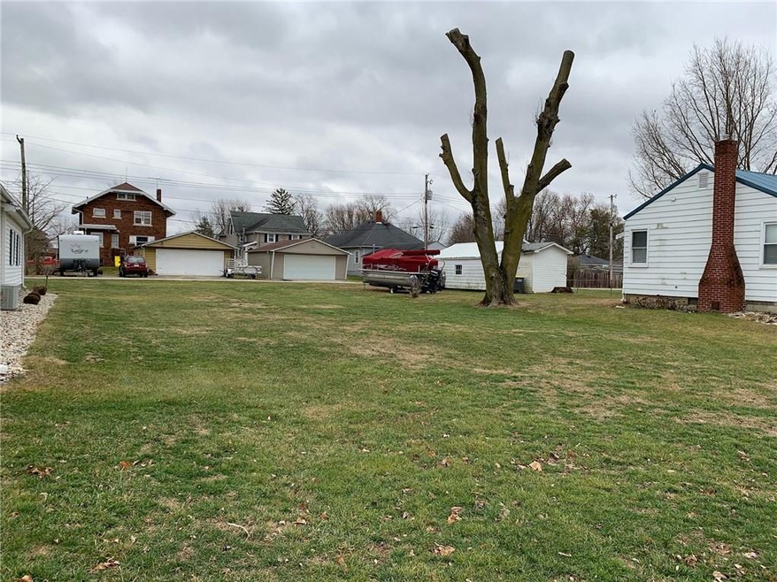 131 Kentucky Ave, Tipton, IN 46072 - photo 1