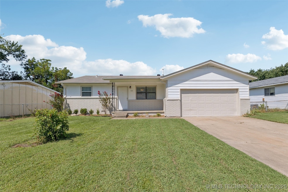 514 S 5th Place, Broken Arrow, OK 74012 - photo 1