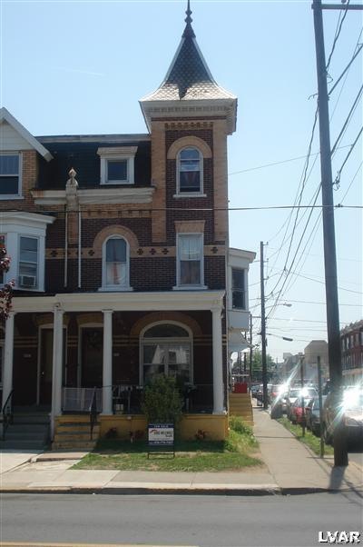 934 W Tilghman St, Allentown, PA 18102 - photo 1