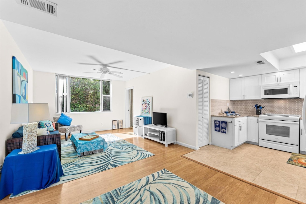 For Sale $219,950 • Co-Listing Agent