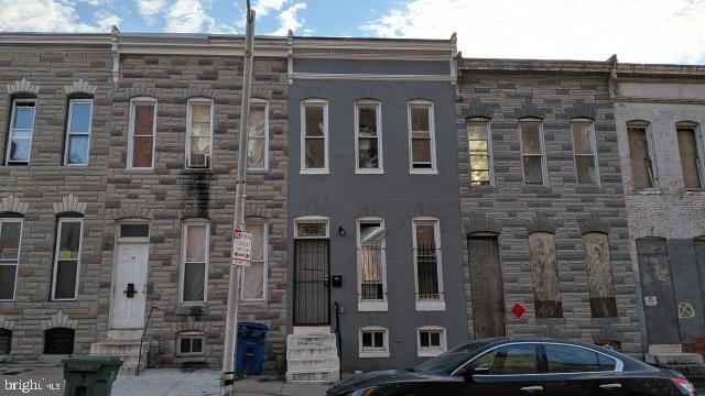 207 S Pulaski St, Baltimore, MD 21223 - photo 1