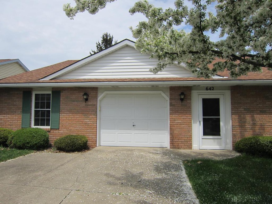 642 Katherine Ave, Ashland, OH 44805 - photo 1