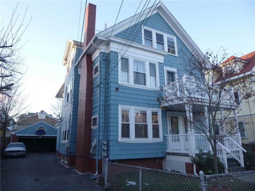 42 Pinehurst Ave, Providence, RI 02908 - photo 1