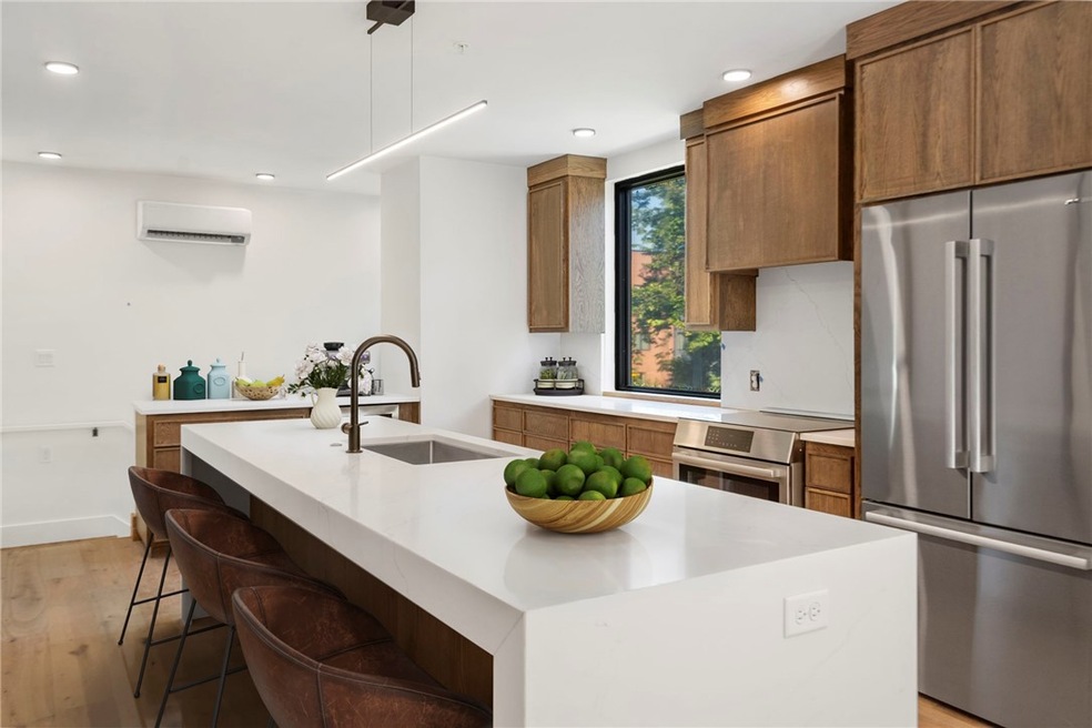 319 SE Market Aly unit 202, Bentonville, AR 72712 - photo 1