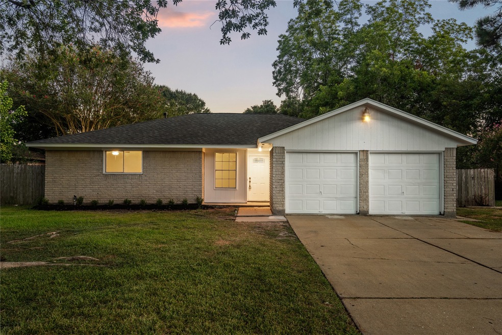 2500 Parrott Ave, Rosenberg, TX 77471 - photo 1