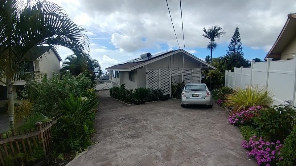 View from entrance to driveway