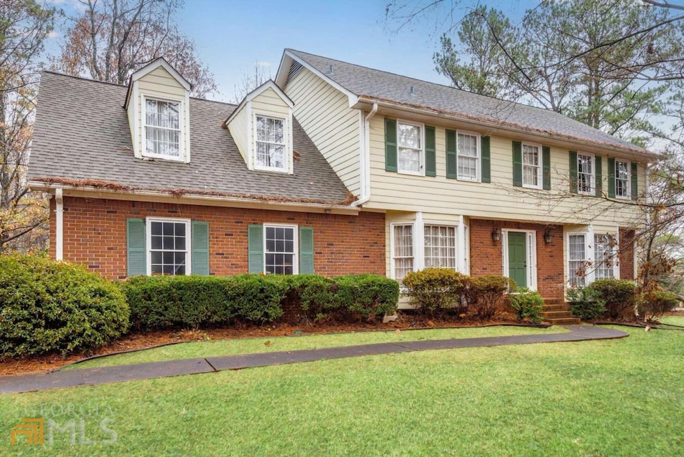 1005 Applecross Dr, Roswell, GA 30075 - photo 1