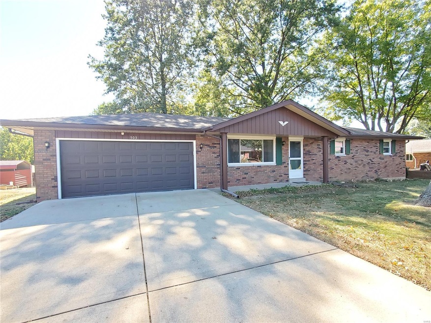 503 Bauer Ln, Maryville, IL 62062 - photo 1