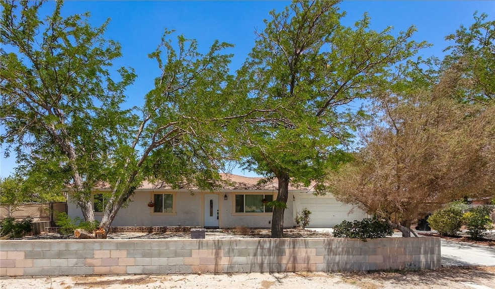 10619 E Avenue r4, Littlerock, CA 93543 - photo 1