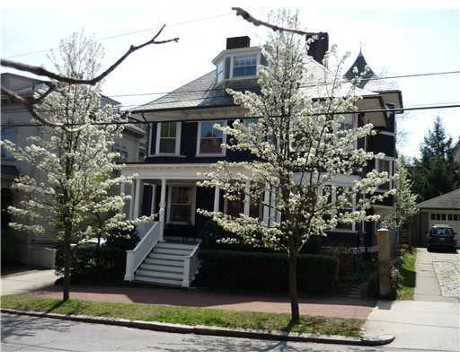 153 Bowen St, Providence, RI 02906 - photo 1