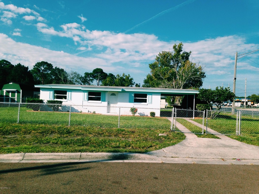 2 Forrestal Cir N