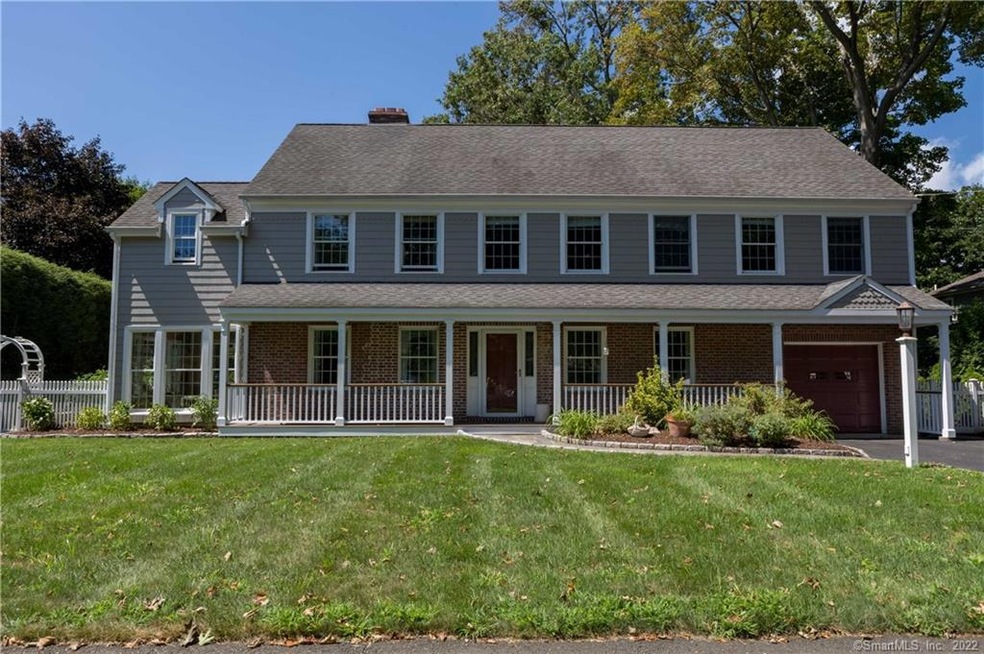 1459 Mill Plain Rd, Fairfield, CT 06824 - photo 1