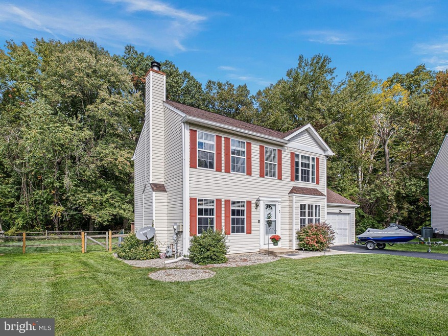 214 Dunsmore Dr, Newark, DE 19713 - photo 1