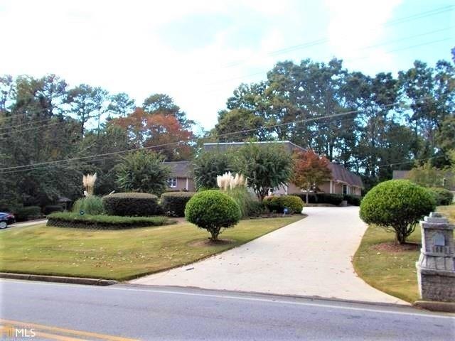 1988 Lilburn Stone Mountain Rd, Stone Mountain, GA 30087 - photo 1