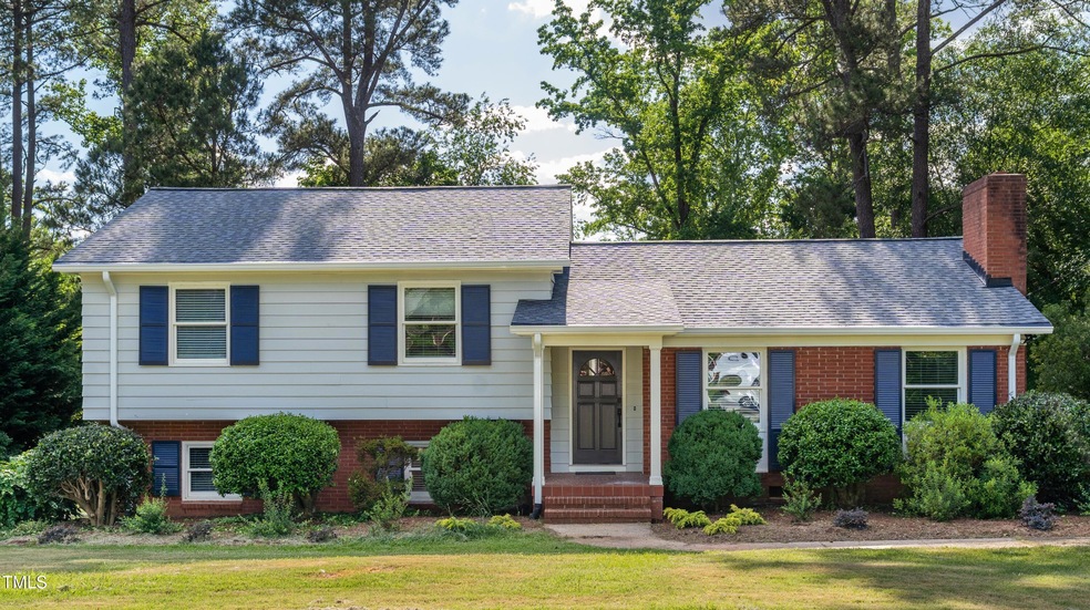 4813 GLEN FOREST-Front