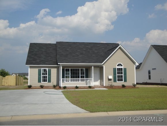 3829 Saint Augustine Dr, Greenville, NC 27834 - photo 1