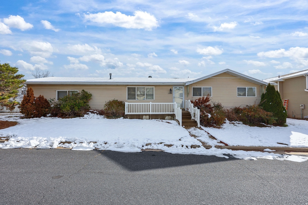 1266 E 3125 N, Layton, UT 84040 - photo 1