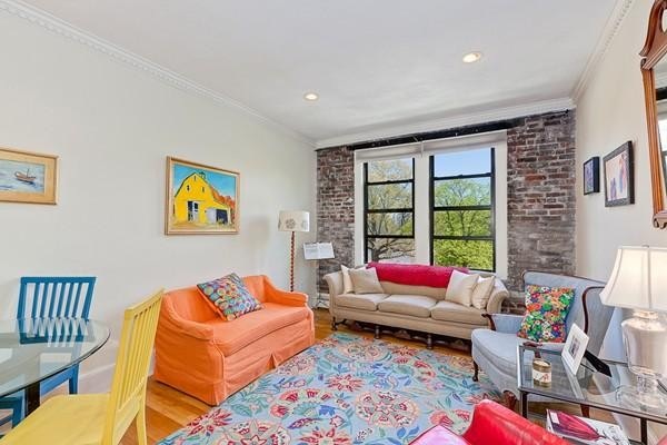 61 Park Dr unit 10, Boston, MA 02215 - photo 1