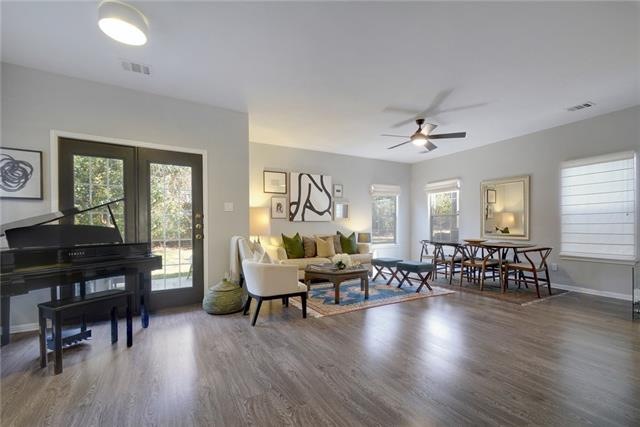 Bright and Inviting Stand Alone Condo in Gated Com