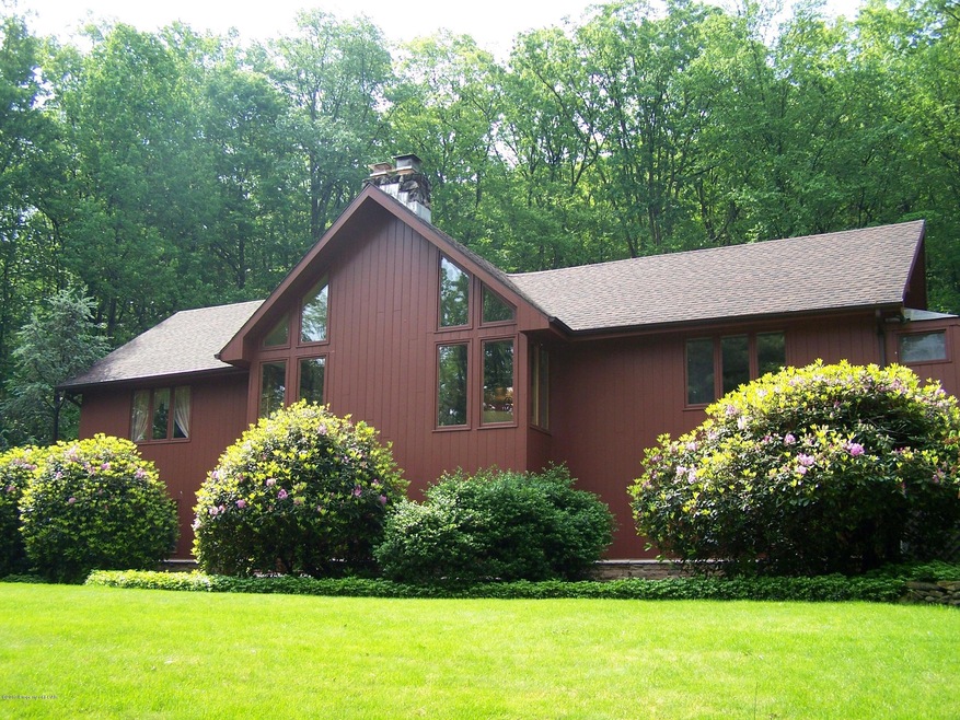26 Woods Path Ln, Sugarloaf, PA 18249 - photo 1