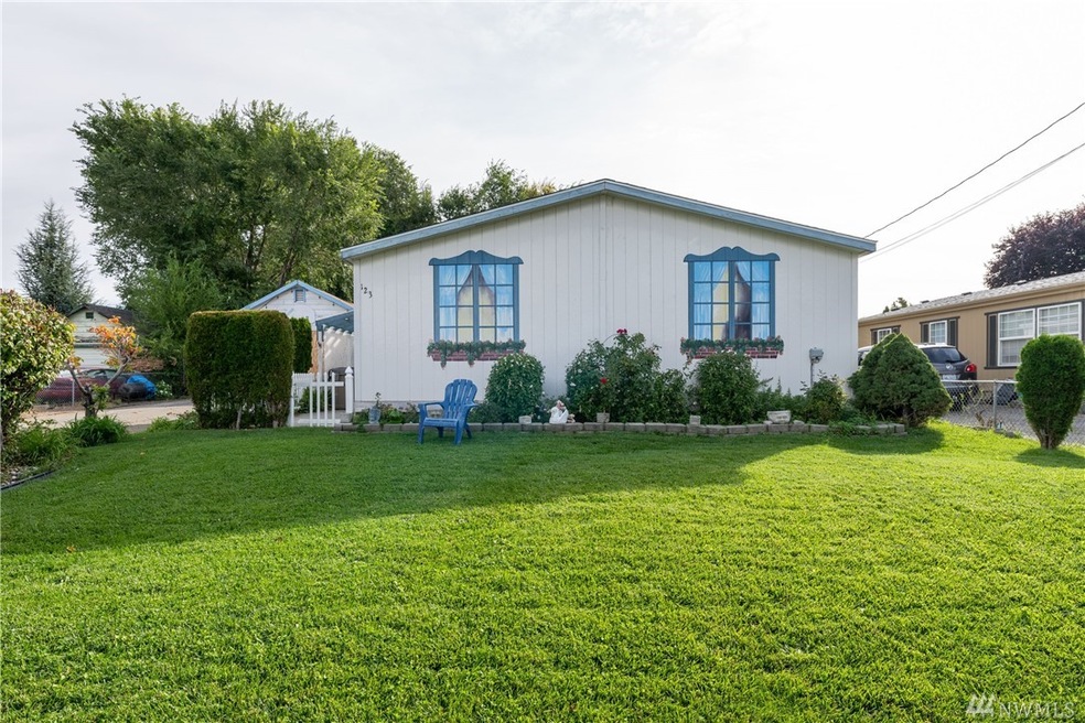 123 N Joseph Ave, East Wenatchee, WA 98802 - photo 1