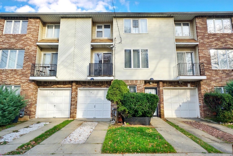 185 Greenleaf Ave, Staten Island, NY 10310 - photo 1