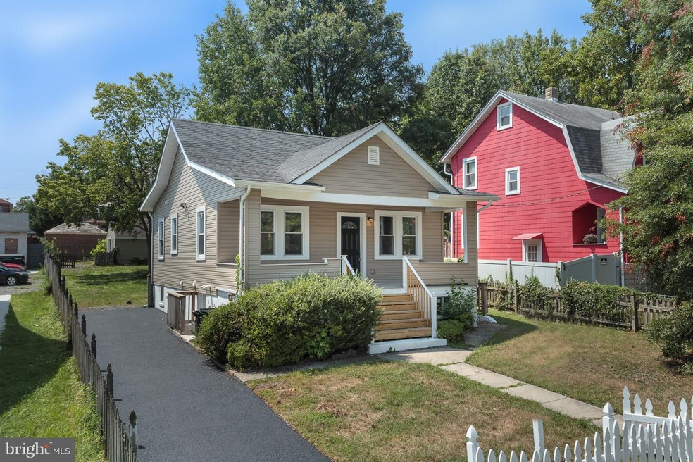 2903 Berwick Ave, Parkville, MD 21234 - photo 1