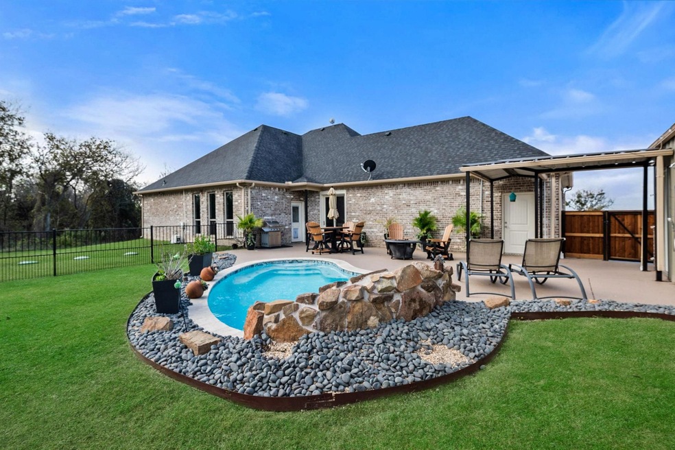 For Sale $579,000