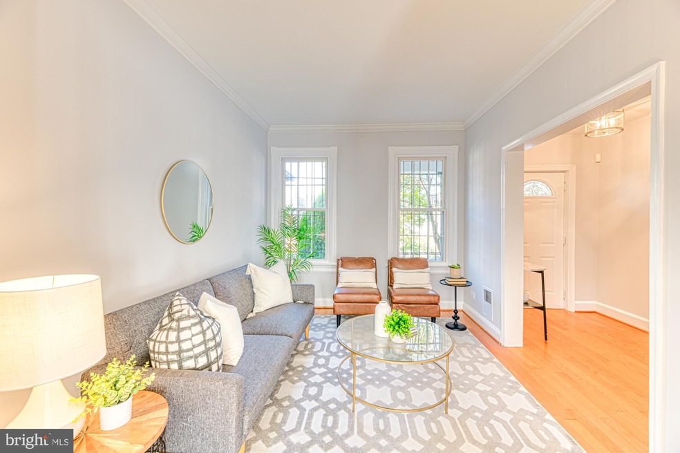 726 Hobart Place NW, Washington, DC 20001 - photo 1