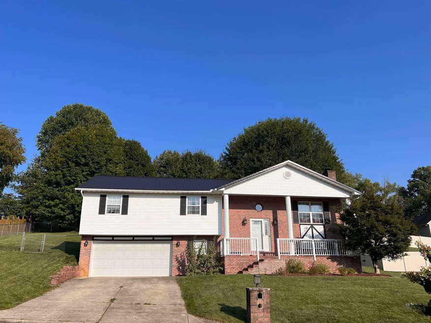 160 Hidden Valley Estates, Scott Depot, WV 25560 - photo 1