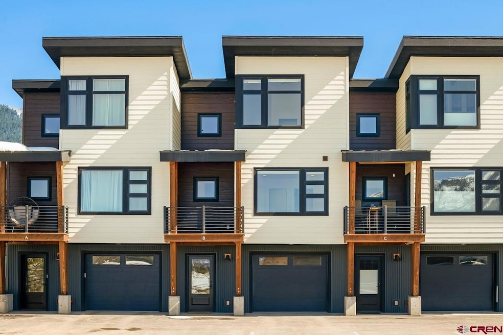 Sold $1,025,000
