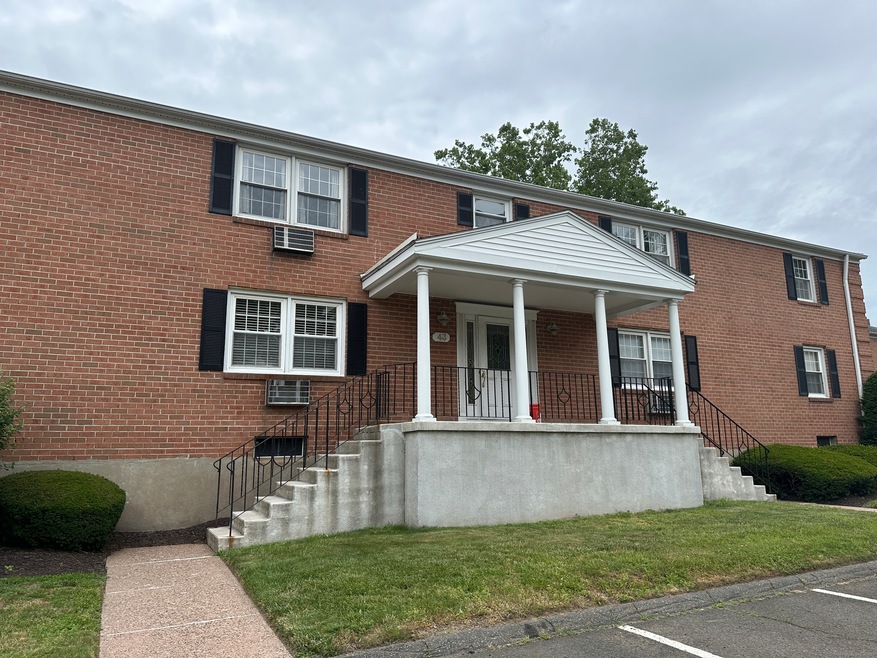 43 Brewster Rd unit A, Glastonbury, CT 06033 - photo 1
