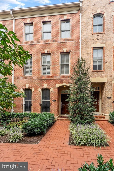 2331 Boston St unit 3, Baltimore, MD 21224 - photo 1