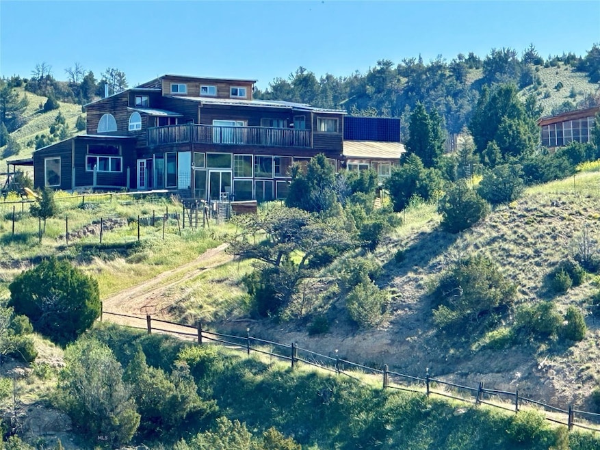 For Sale $460,000