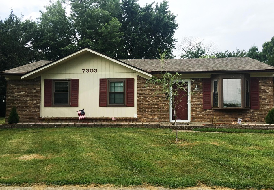 7303 Jonathan Way, Louisville, KY 40228 - photo 1