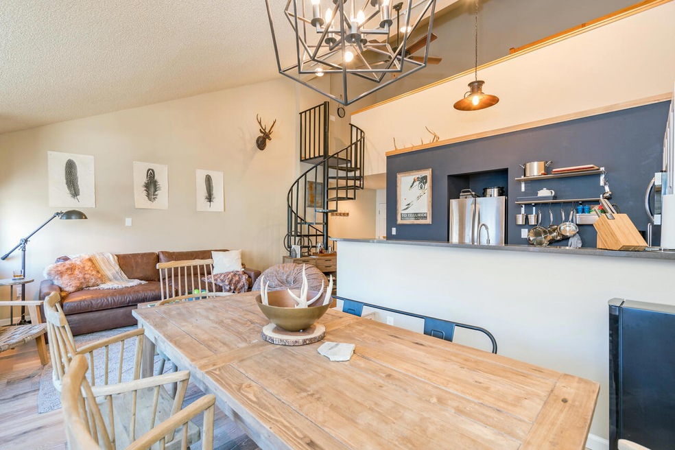 Lulu 6F Dining
