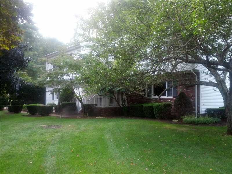 1 Greenbrier Ct W, Greenville, RI 02828 - photo 1