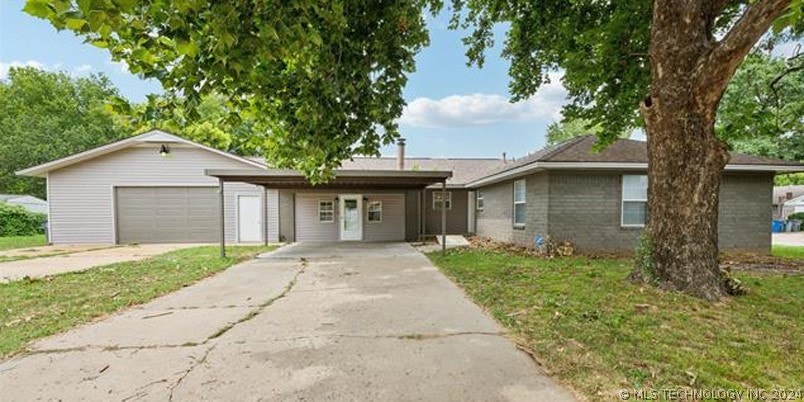 Front view of home and shop