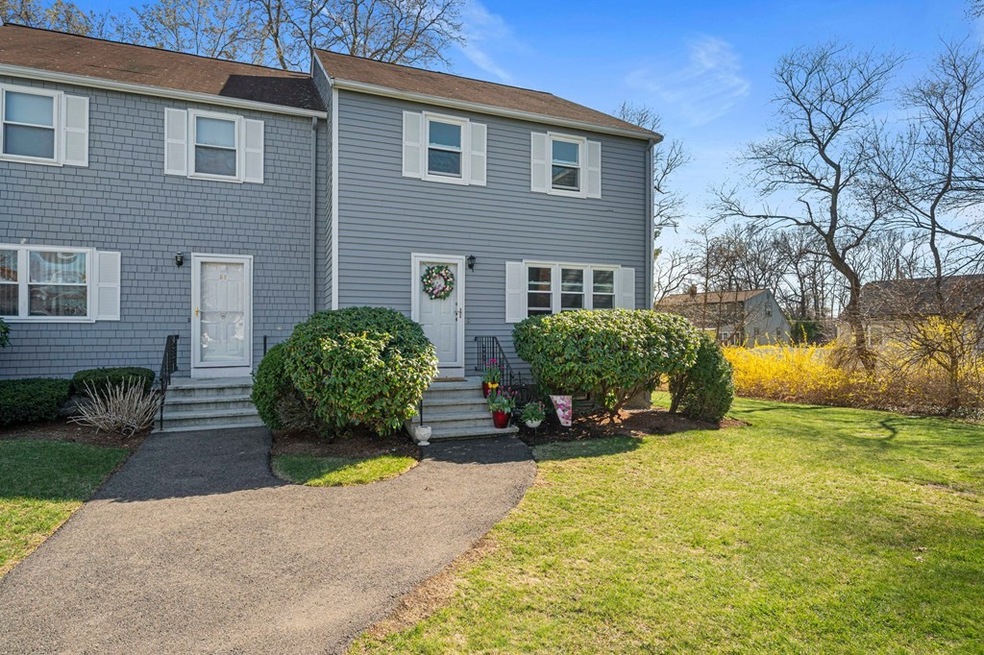 B6 Franklin Square unit B6, Randolph, MA 02368 - photo 1