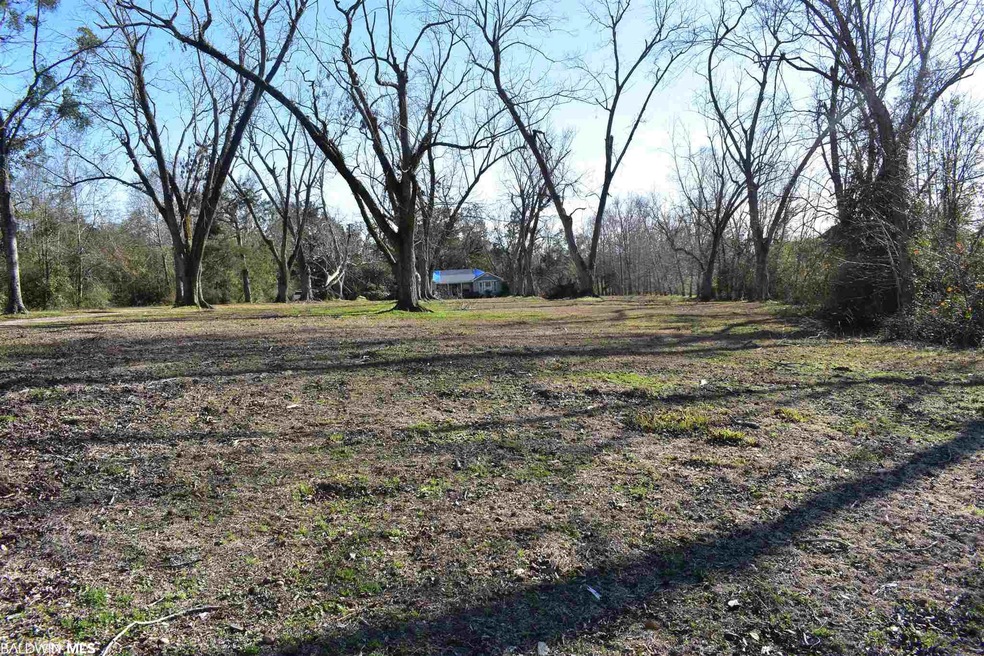 8300 Morphy Ave, Fairhope, AL 36532 - photo 1