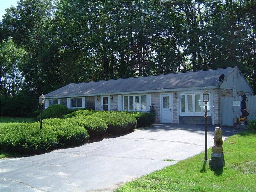 15 Jonathan St, Gorham, ME 04038 - photo 1